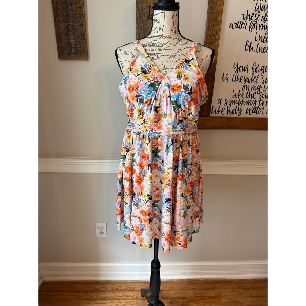 BloomChic Womens Floral Swim Dress One Piece Swimsuit Multicolor Size 14-16 NWOT